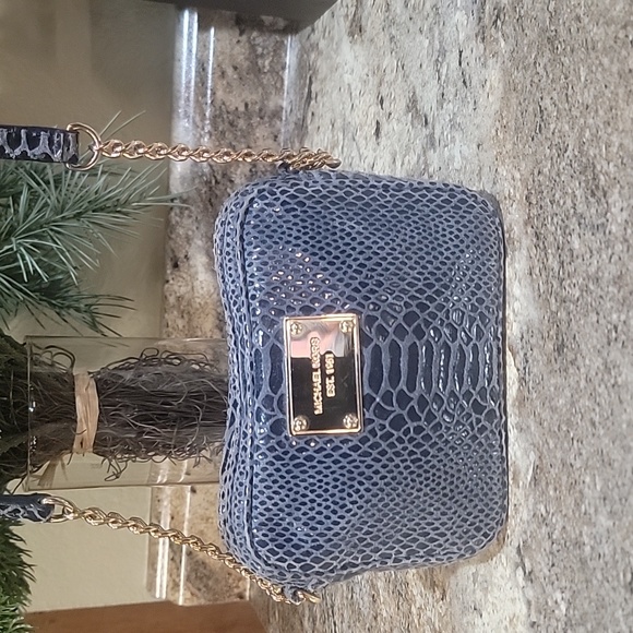 Michael Kors  Navy Snakeskin Crossbody bag - Picture 1 of 7